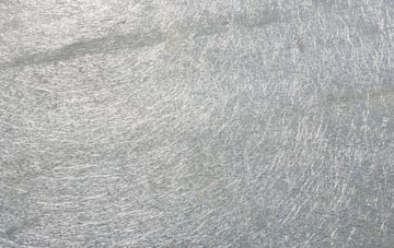 Easter Aberchalder laminate fibreglass or shingles?